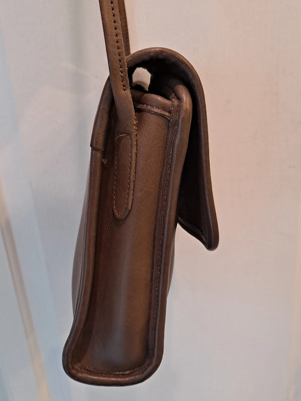Coach Vintage 1991 Scooter Bag Mahogany Brown Leather Crossbody Turn-Lock